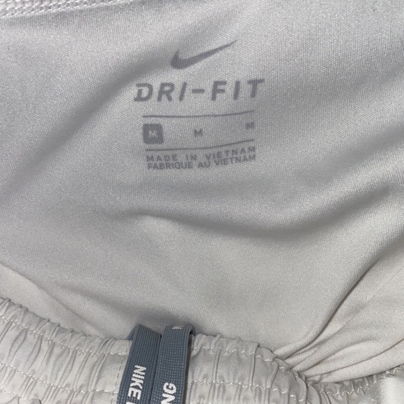 white nike running shorts🤍 - Picture 4 of 4